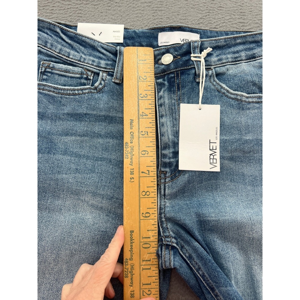 Vervet Jeans Womens Sz 30 Amber Mid-Rise Skinny Medium Wash Raw Hem - Picture 6 of 14